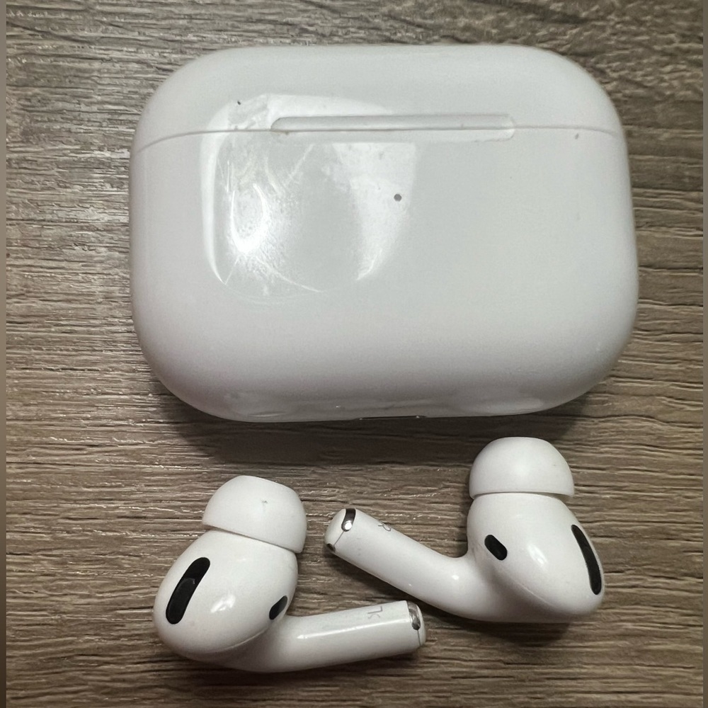 Apple AirPod Pro 1st Generation
